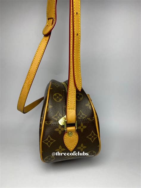 louis vuitton blois monogram canvas crossbody